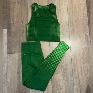 Medium Fabletics Workout Set